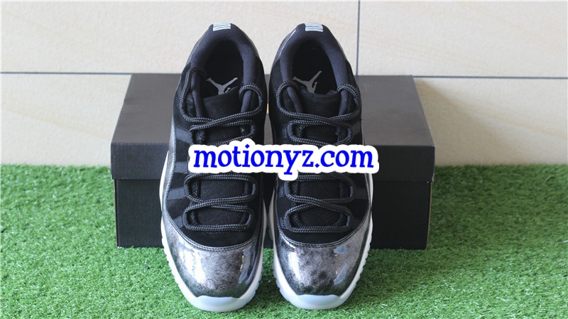 Air Jordan 11 Retro Low Barons GS